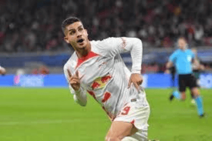 莱比锡红牛“高薪包袱”难解，星空德甲体育报道聚焦外租球员回归难题