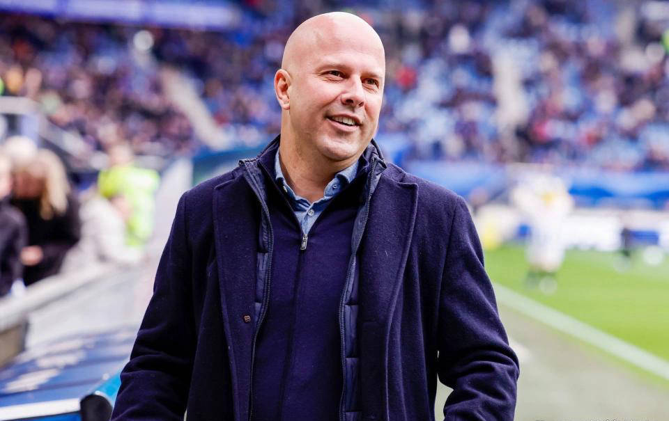 利物浦花费9500万引进年轻前锋，法兰克福成为德甲转会黑店