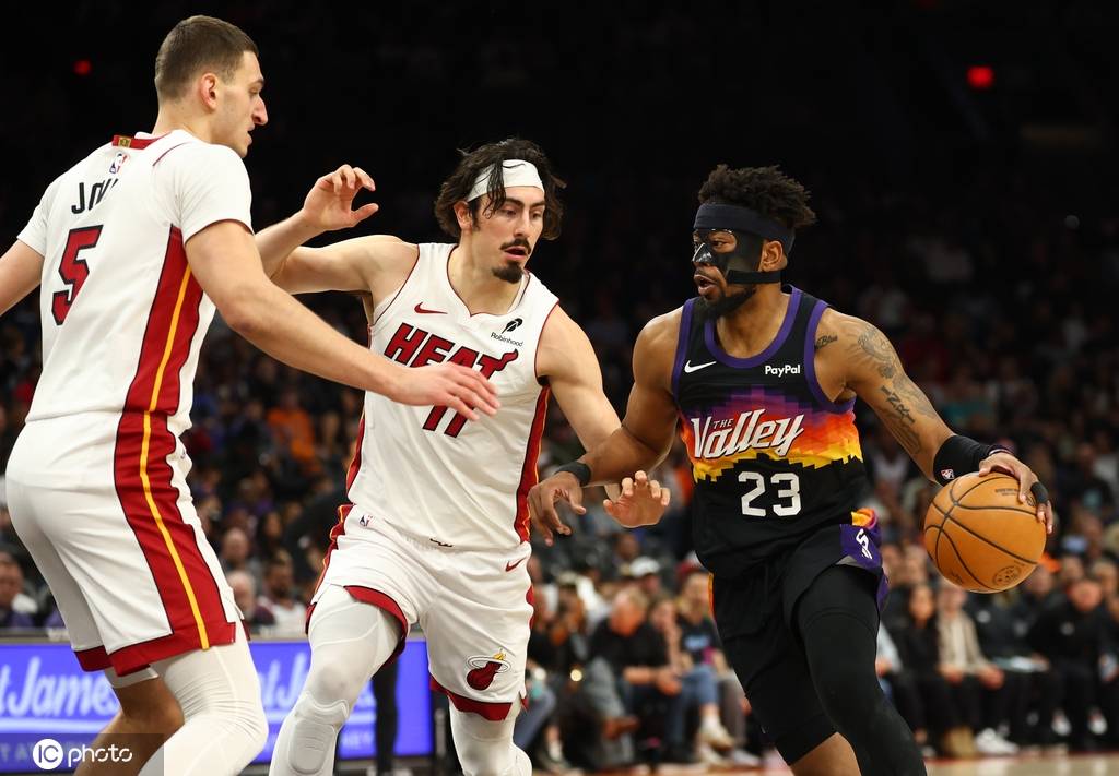 阿德巴约22+7狄龙26分 热火胜太阳